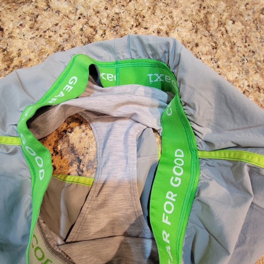Cotopaxi Women's Gray and Green Shorts - Picture 7 of 9